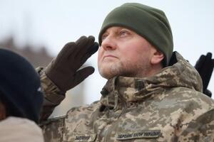 Залужный отметил, что благодаря СБУ "российская агентура, коллаборанты, диверсанты и другие предатели получают по заслугам"