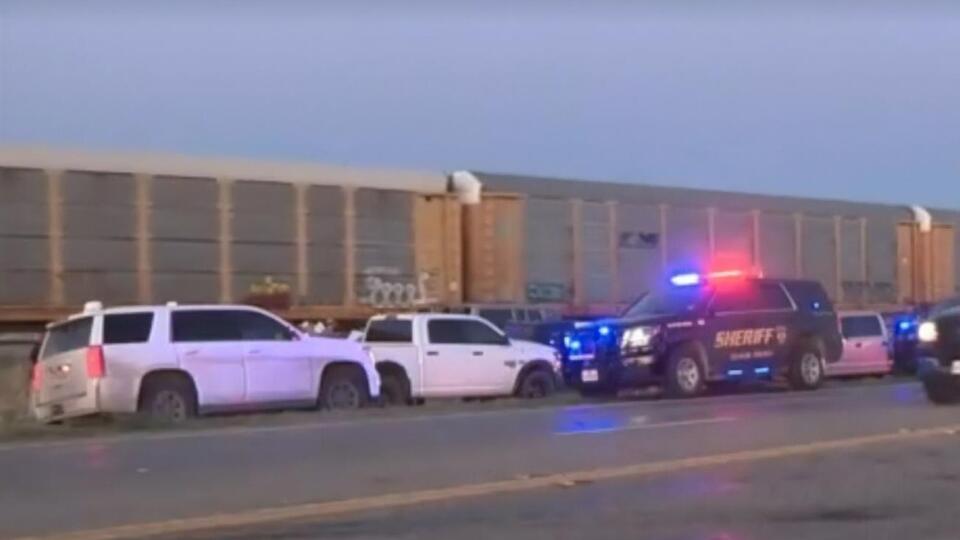 О мигрантах в поезде сообщил аноним