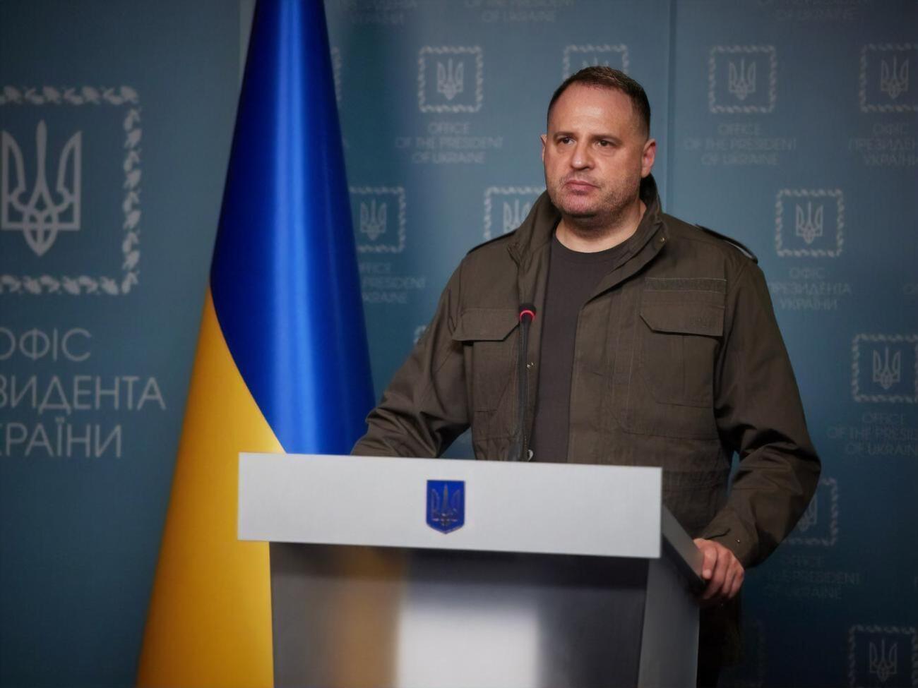 Єрмак повідомив, що міста обстріляли з артилерії