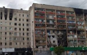 За даними місцевої влади, російські обстріли пошкодили інфраструктуру Сєвєродонецька більше ніж на 80%