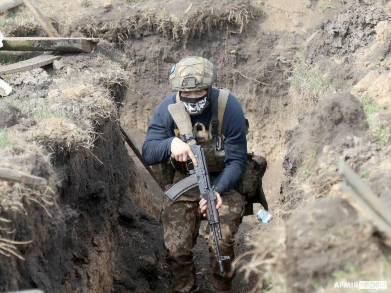 Бійці тренуються у різних локаціях