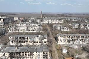 Кириленко показав знімки Вугледара після російських обстрілів