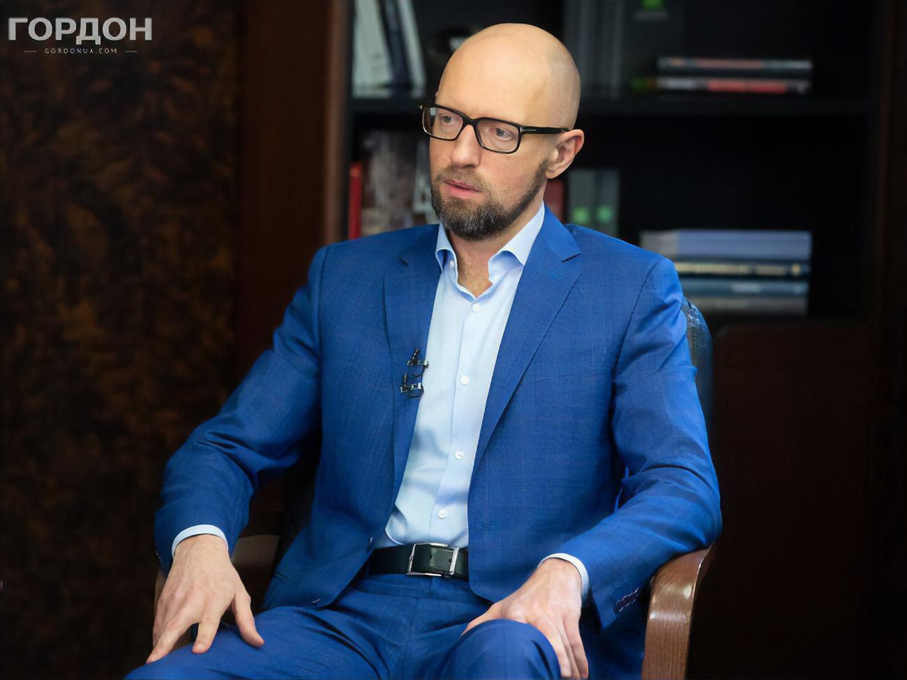 Яценюк: Китай розпочав гонку за лідерство