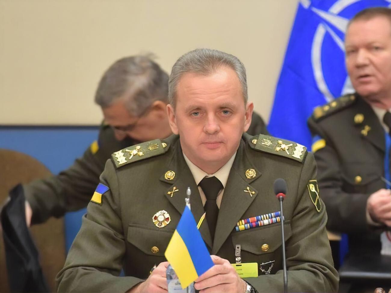 Муженко: Війна сама по собі не закінчиться. Вона буде продовжуватися до тих пір, поки Росія не досягне своєї мети, або поки ми її не розгромимо на полі бою