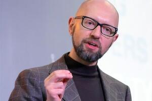 Яценюк: За столом у Сі й Путіна точно були перемовини про незастосування ядерної зброї