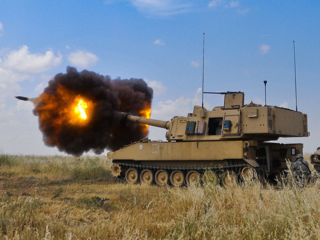 САУ M109 Paladin имеет калибр 155 мм