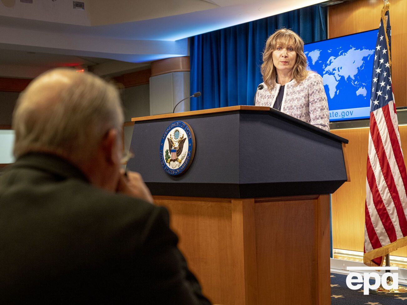 Ван&nbsp;Шаак сообщила, что гибридная модель международного трибунала пока не имеет&nbsp;однозначной поддержки на международном уровне