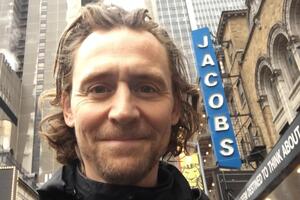 В продолжении сериала герою Хиддлстона предстоит столкнуться с новым смертельным испытанием