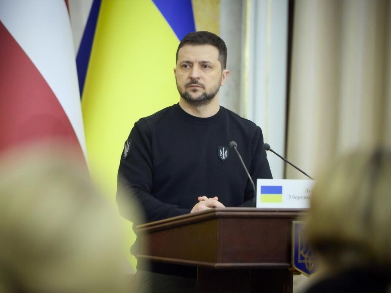 Компромиссы "делают невозможной быструю победу" Украины в войне против РФ, отметил Зеленский