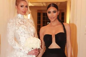 Ученый Элеманс назвал вокальную технику, которую используют Кардашян и Хилтон, vocal fry