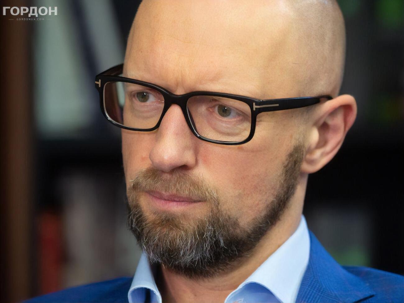 Яценюк: Міжнародний кримінальний суд на підставі Римського статуту видав ордер на арешт президента РФ. Фактично ми маємо президента країни &ndash; постійного члена Радбезу ООН, звинуваченого в скоєнні військових злочинів