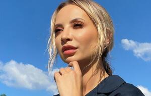 Сопонару показала частину тіла