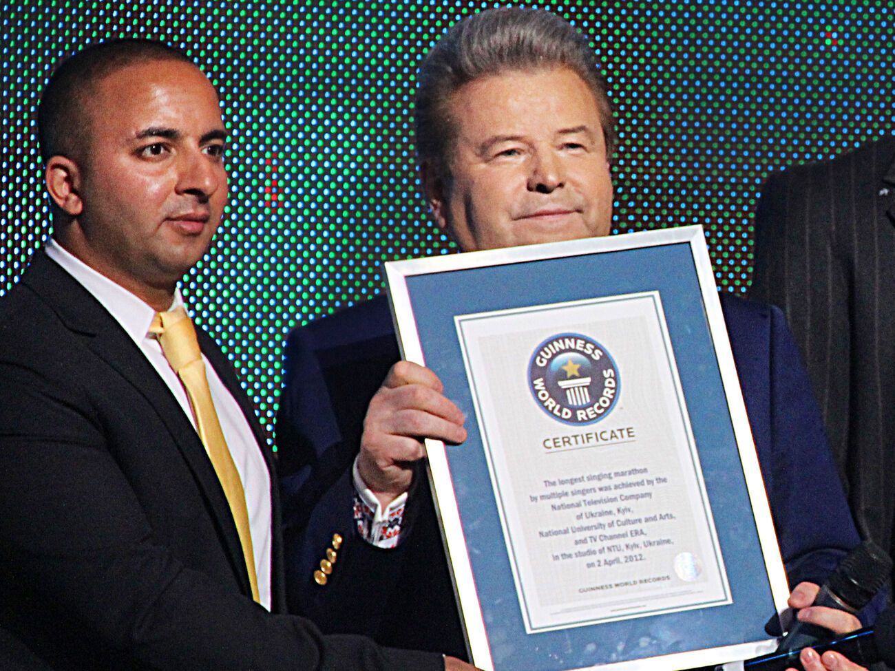 Понад 10 років тому безпрецедентний телемарафон "Пісня об'єднує нас!" згуртував українців з усіх континентів світу