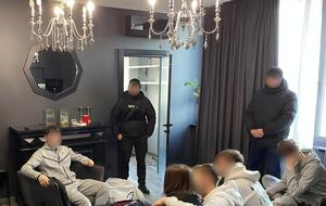 3 февраля Шевченковский райсуд Киева арестовал подозреваемых участников "пьяных" вечеринок