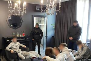 3 февраля Шевченковский райсуд Киева арестовал подозреваемых участников "пьяных" вечеринок