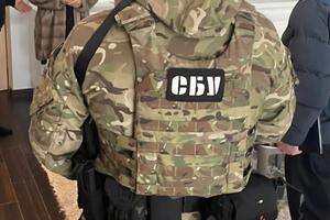 По данным СБУ, с конца сентября по ноябрь 2022 года при содействии Нерадько оккупанты перебросили более 3 тыс. российских военных