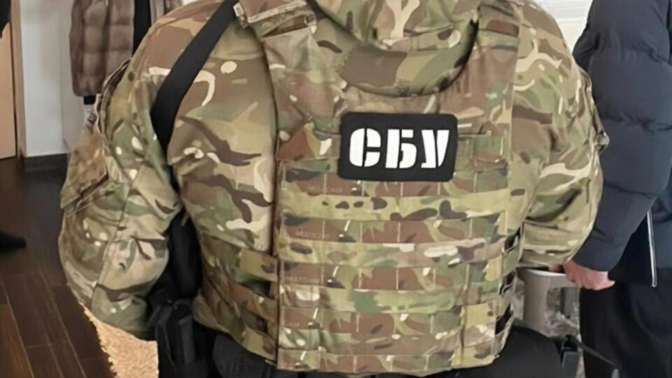 По данным СБУ, с конца сентября по ноябрь 2022 года при содействии Нерадько оккупанты перебросили более 3 тыс. российских военных