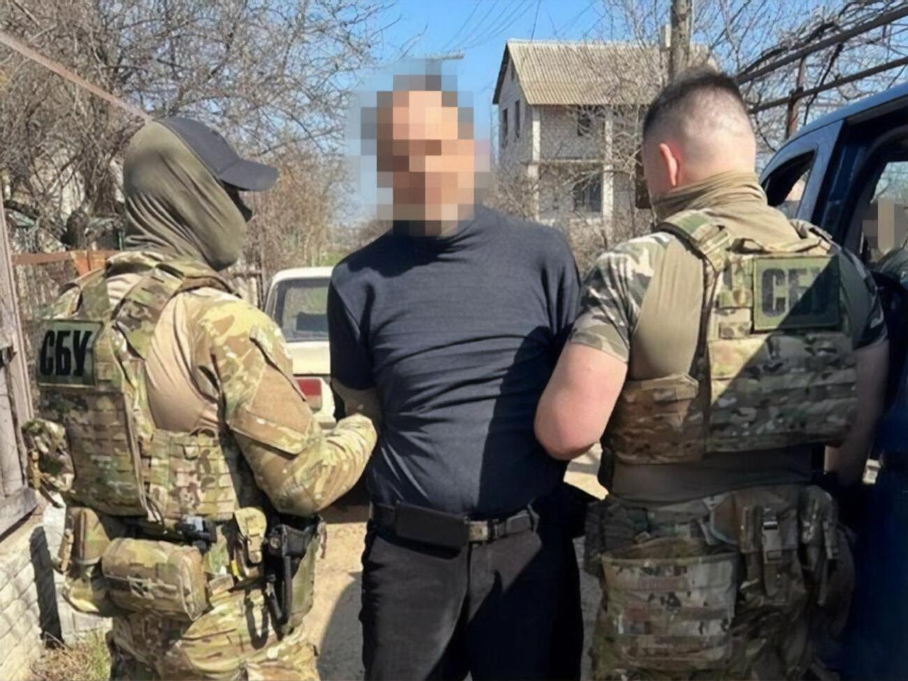 Мужчину задержали при выполнении им "разведывательного задания", говорят в СБУ