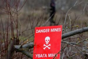 В ОВА закликали місцевих жителів не відвідувати територій, яких ще не перевірили сапери