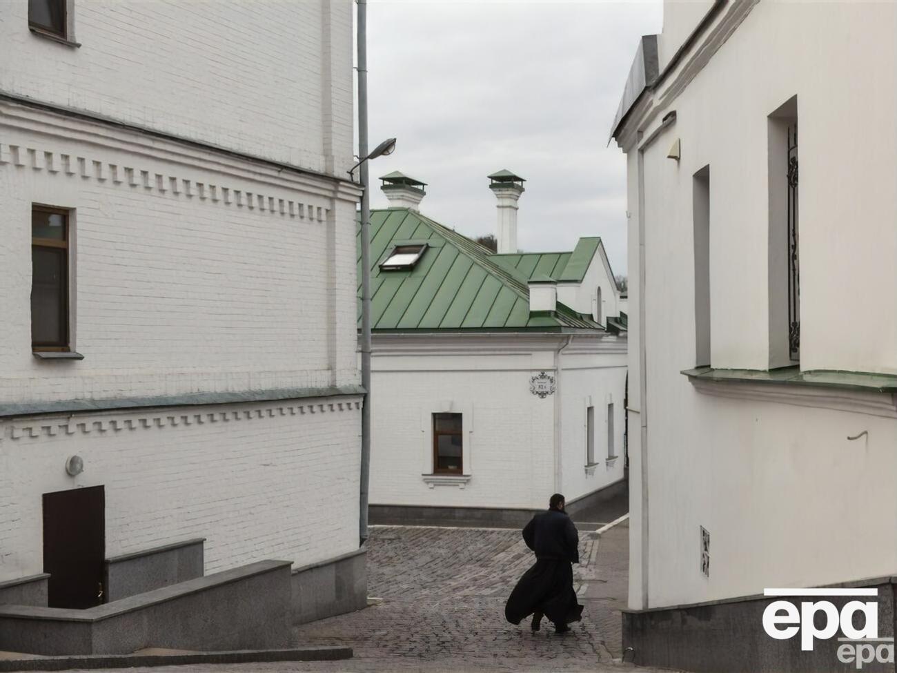 В суде приняли решение по иску о договоре аренды помещений в Лавре