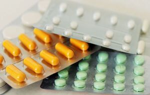 У регіонах, де тривають бої, рецептурні ліки відпускатимуть без рецепта, обіцяють у МОЗ