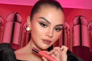 Гомес основала свой косметический бренд Rare Beauty в 2020 году