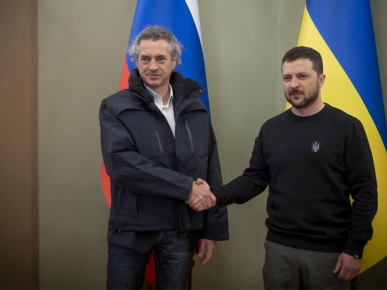 Голоб в числе других европейских политиков приехал в Киев на годовщину освобождения от оккупантов Бучи Киевской области