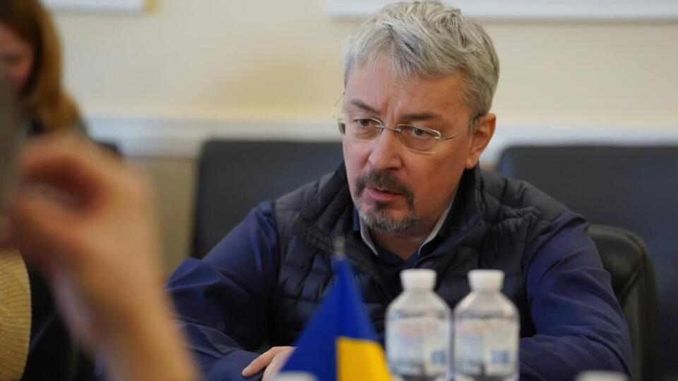Будемо вирішувати ситуацію в законний спосіб, заявив глава Мінкульту