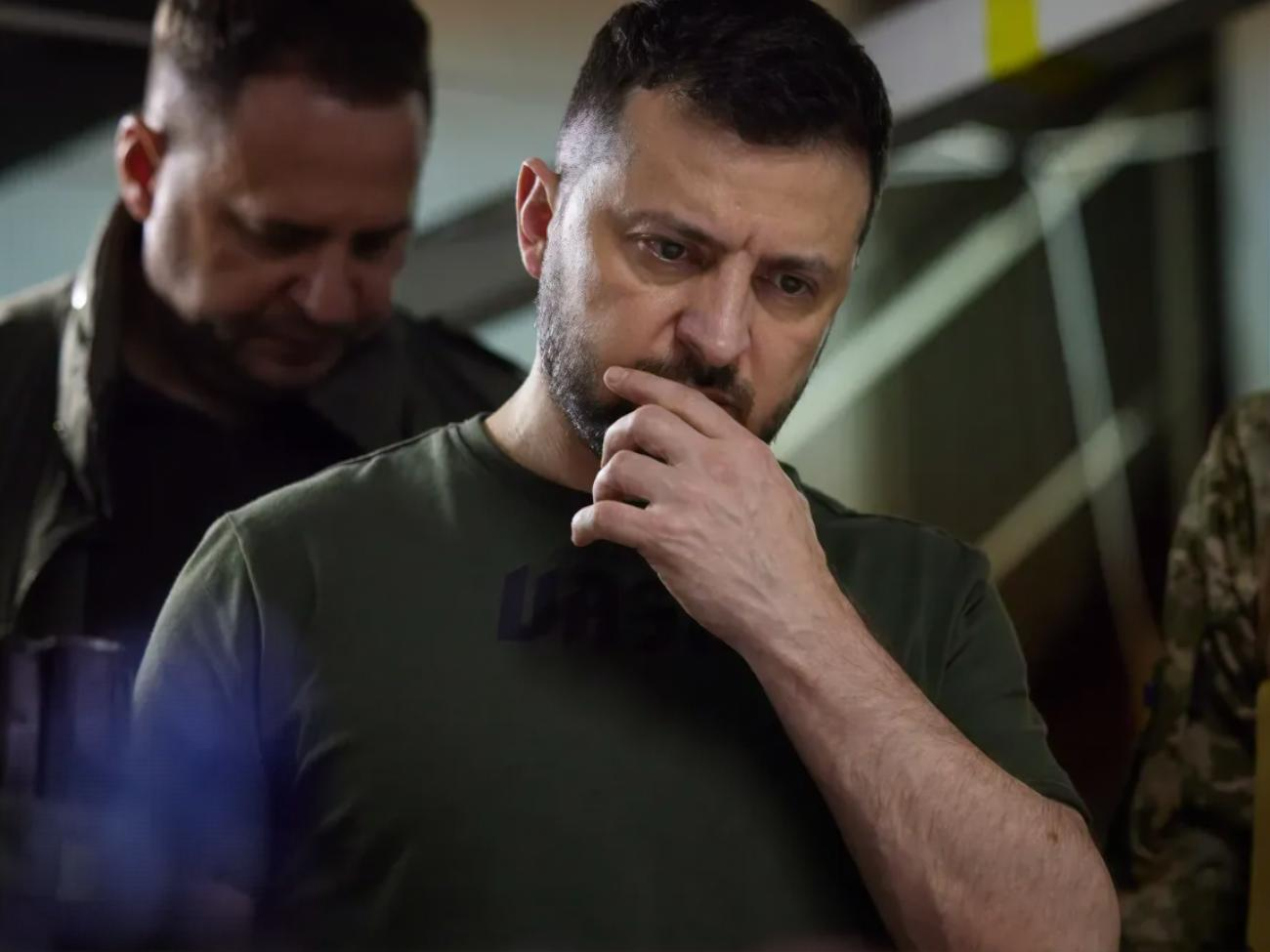 Зеленський бачить у заявах Кремля про розміщення ядерної зброї в Білорусі ознаку нерезультативної зустрічі з Китаєм