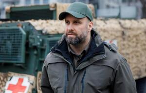 По словам Синегубова, в результате обстрелов Купянска повреждено по меньшей мере девять жилых домов