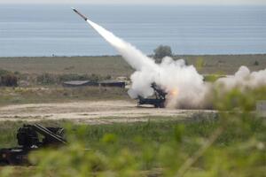 На думку депутата, бізнесменам потрібно купувати системи ППО для захисту нафтобаз, електростанцій, мостів