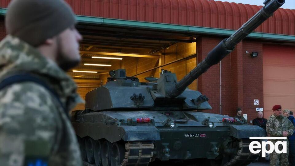 За словами Пристайка, є домовленість про надання Україні Британією 28 танків Challenger 2