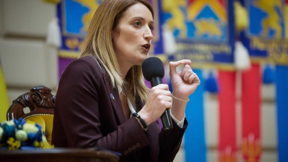 Метсола: Ми прагнемо миру, дійсно, але цей мир можна здобути, тільки коли ви переможете, коли він буде на ваших умовах. І тут я можу запевнити, що Європейський парламент на 100% допомагатиме Україні