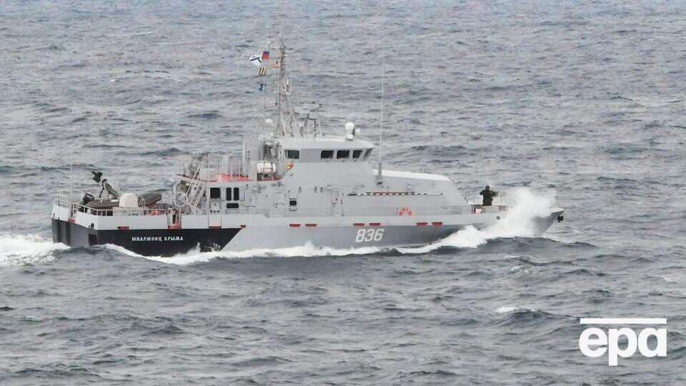 В акватории Черного моря находится четыре ракетоносителя РФ