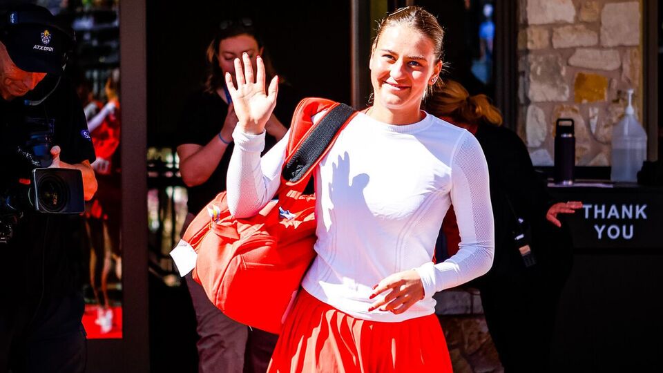 Костюк (на фото) в финале турнира WTA 250 вечером 5 марта сыграет против россиянки Грачевой