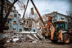 Под завалами дома специалисты ГСЧС нашли тела 13 погибших