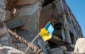 Города Украины стали "символами несокрушимости, примерами стойкости и непокорности", подчеркнул президент