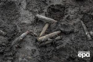 У соцмережах поширюють відео воєнного злочину – розстрілу українського військовополоненого окупантами