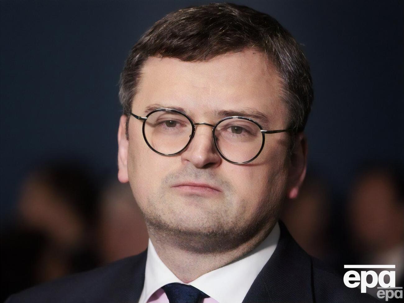 Кулеба призвал МУС начать расследование казни россиянами украинского военнопленного