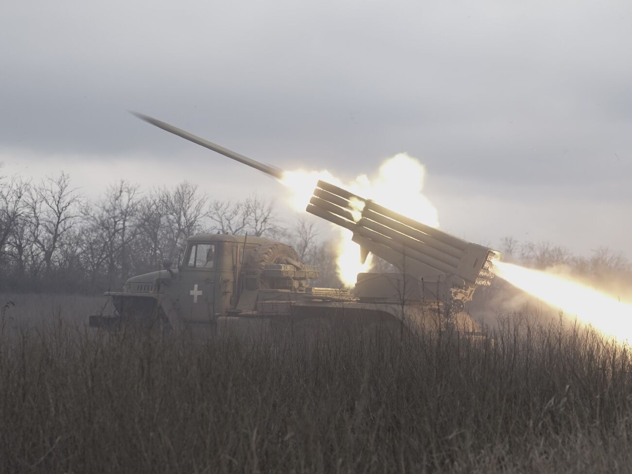 Підрозділи ракетних військ та артилерії ЗСУ вразили пункт управління окупантів