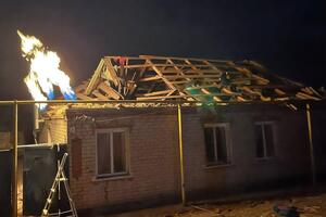 В Казачьей Лопани повреждены по меньшей мере четыре жилых дома