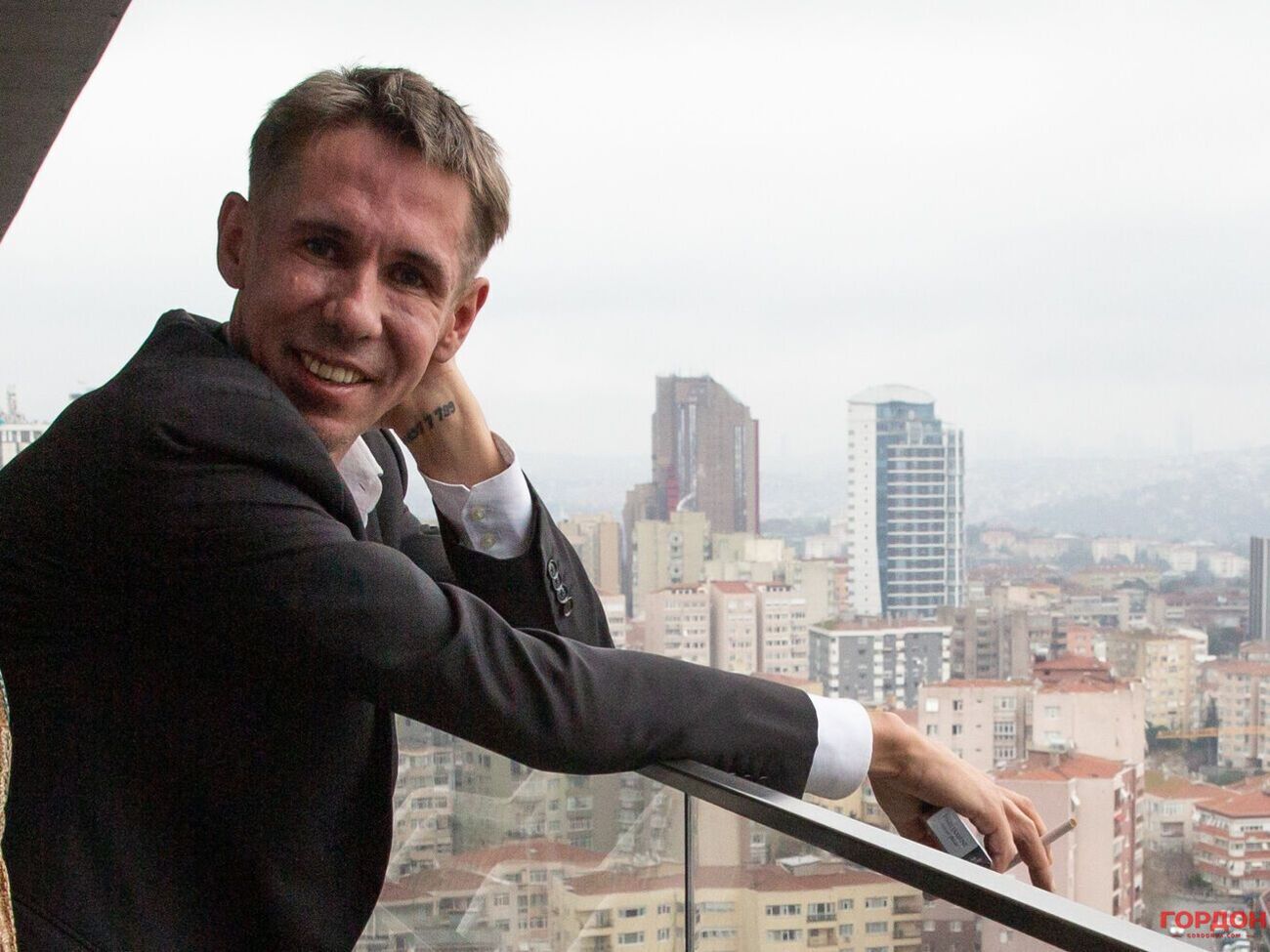 Панін виїхав із Росії