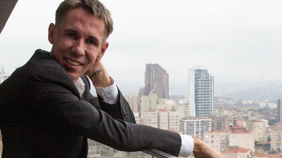 Панін виїхав із Росії