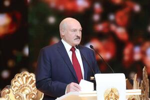 Лукашенко розповів свою версію подій навколо підриву російського А-50 у білоруських Мачулищах