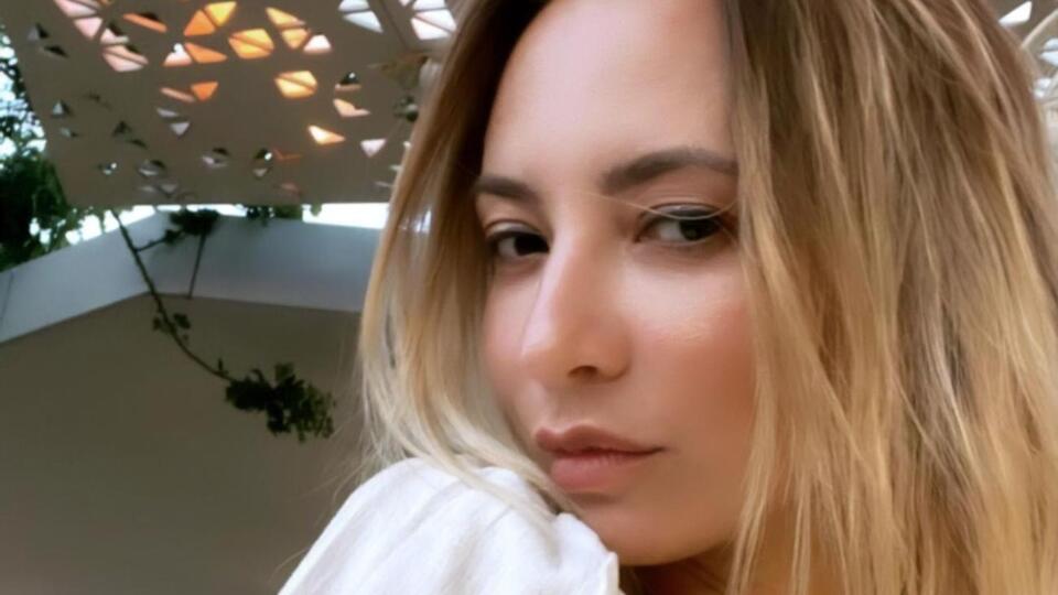 Сопонару показала селфі на повний зріст