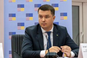 Поночовный отметил, что были предложения о пяти годах переходного периода для АРК