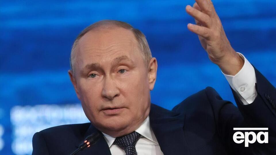 Панин не понимает, как Путин может спокойно жить, когда из-за него умирают тысячи людей