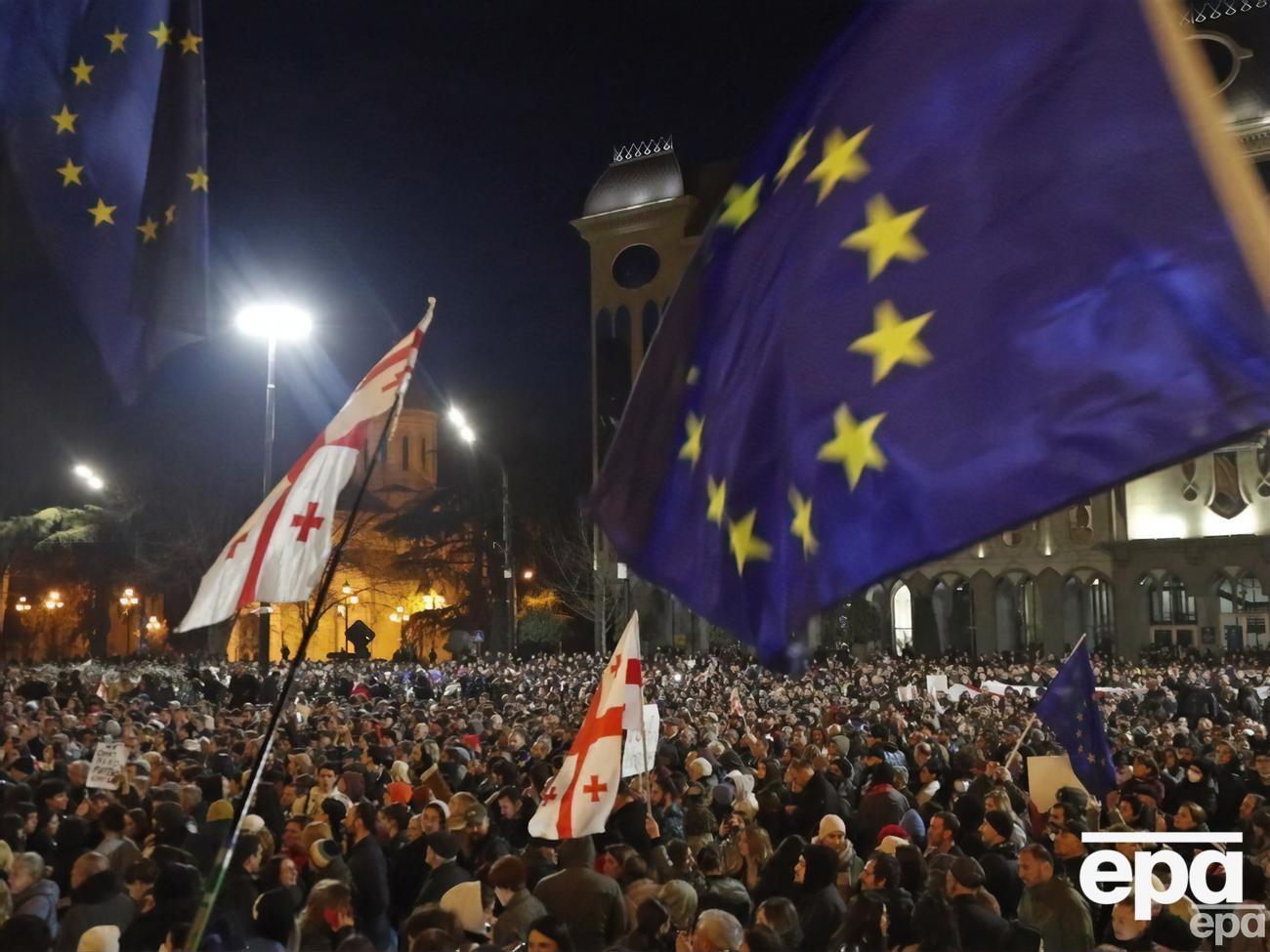 Cмыслом закона об "иноагентах" может быть отдаление Грузии от Европы, отметила&nbsp;Зурабишвили в обращении к протестующим&nbsp;на проспекте Руставели в Тбилиси