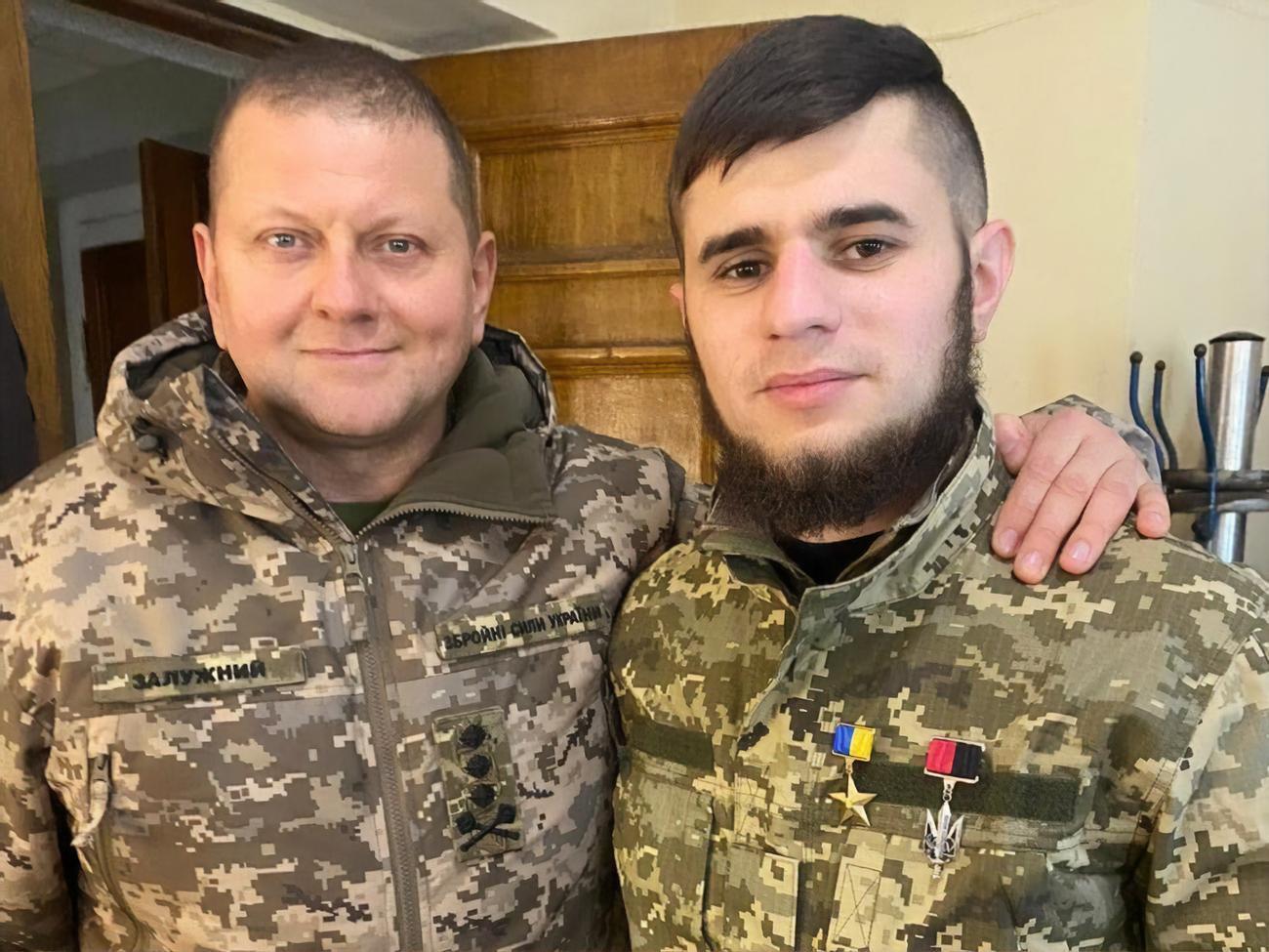 Залужный и Коцюбайло в день вручения последнему ордена "Золотая Звезда", 1 декабря 2021 года