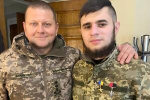 Залужный и Коцюбайло в день вручения последнему ордена "Золотая Звезда", 1 декабря 2021 года